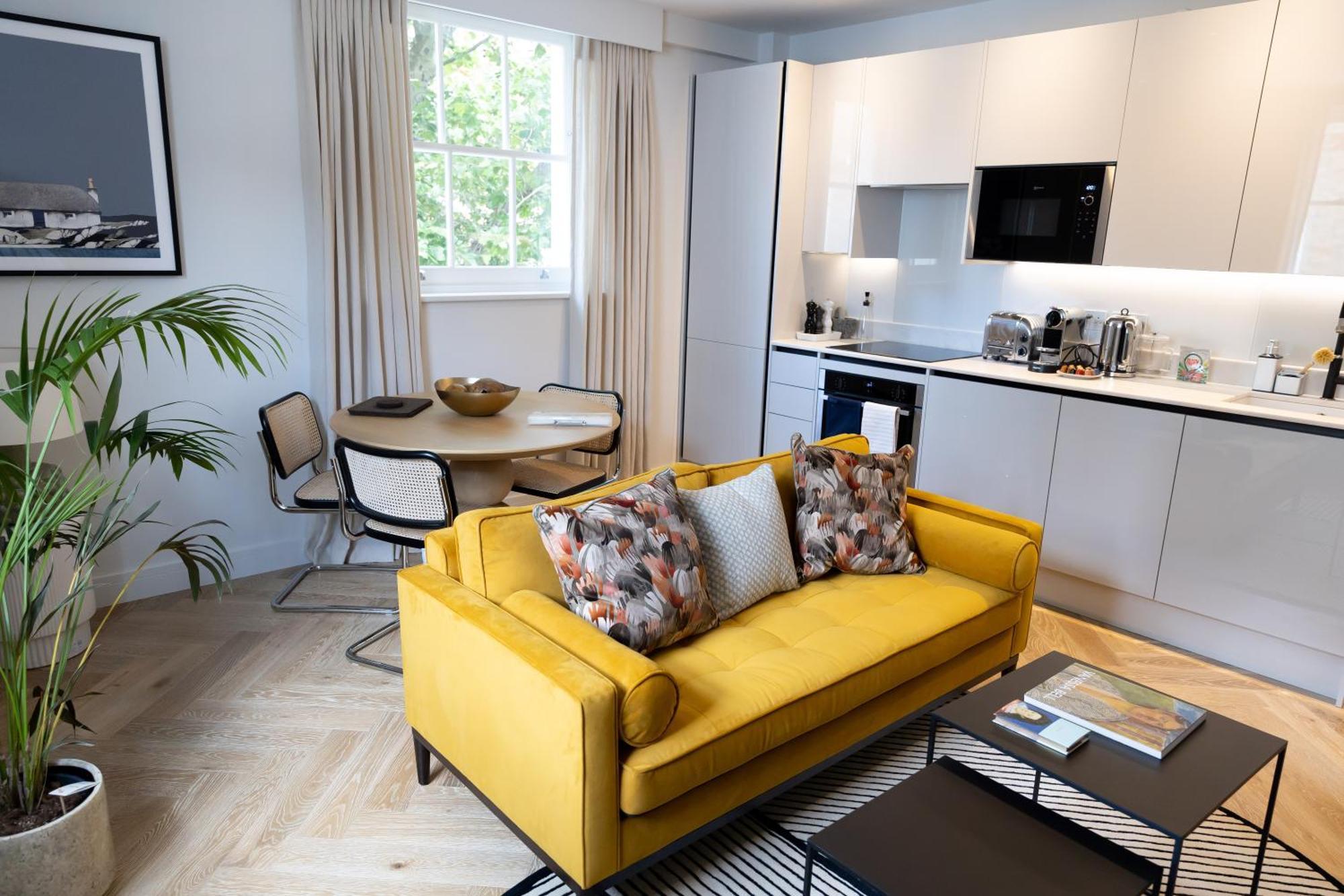 Modern, Stylish Newly Refurbished 2Nd Floor Apartment In Fitzrovia ロンドン エクステリア 写真