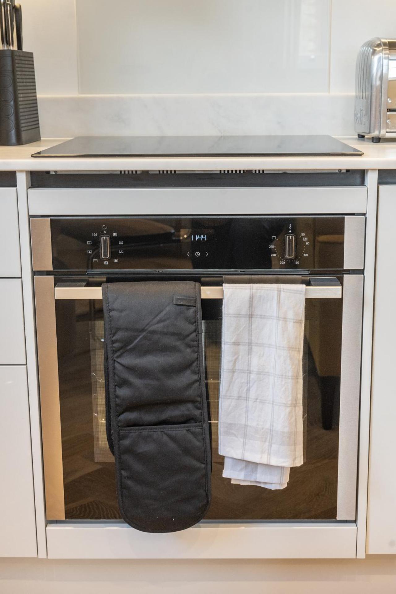 Modern, Stylish Newly Refurbished 2Nd Floor Apartment In Fitzrovia ロンドン エクステリア 写真