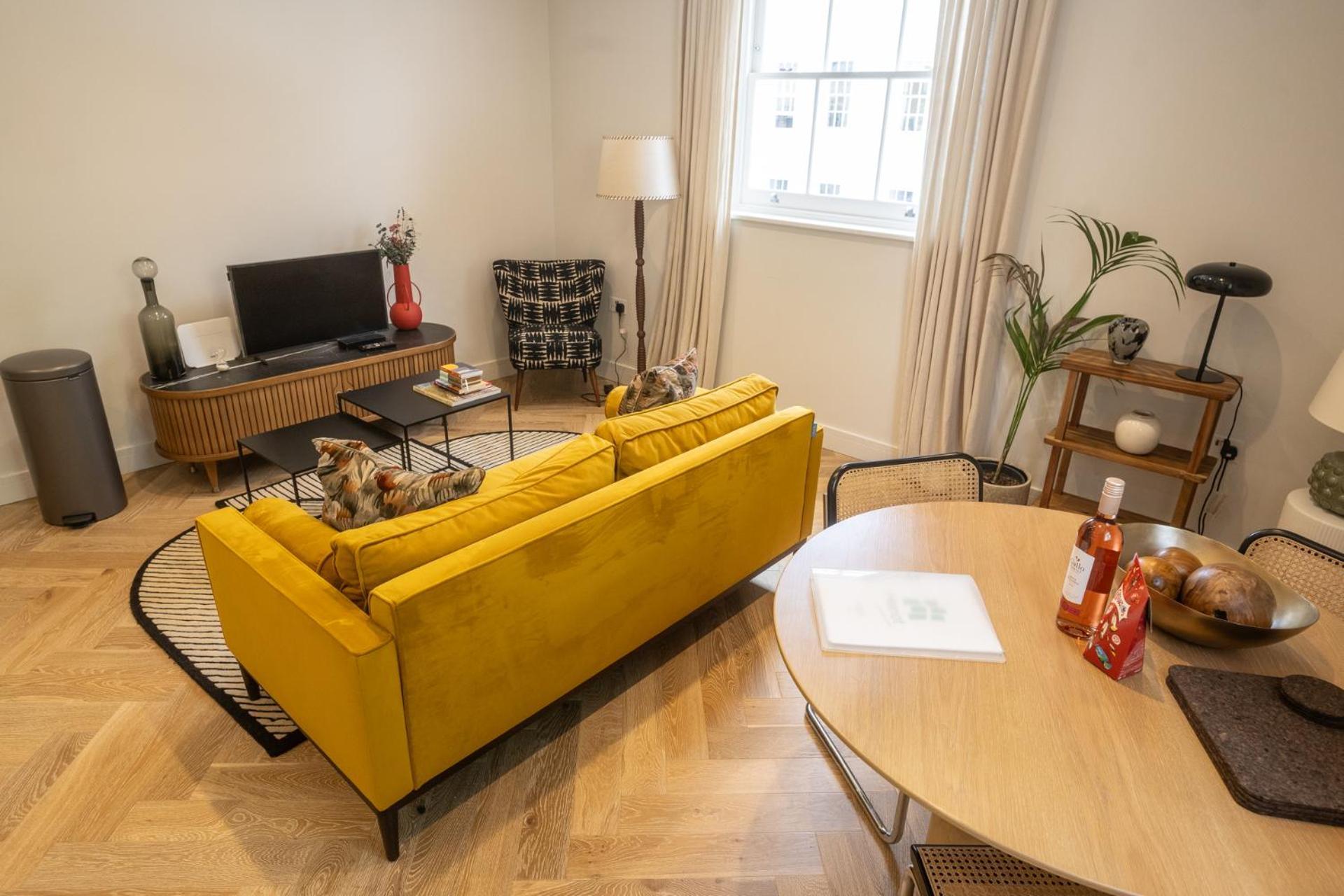 Modern, Stylish Newly Refurbished 2Nd Floor Apartment In Fitzrovia ロンドン エクステリア 写真