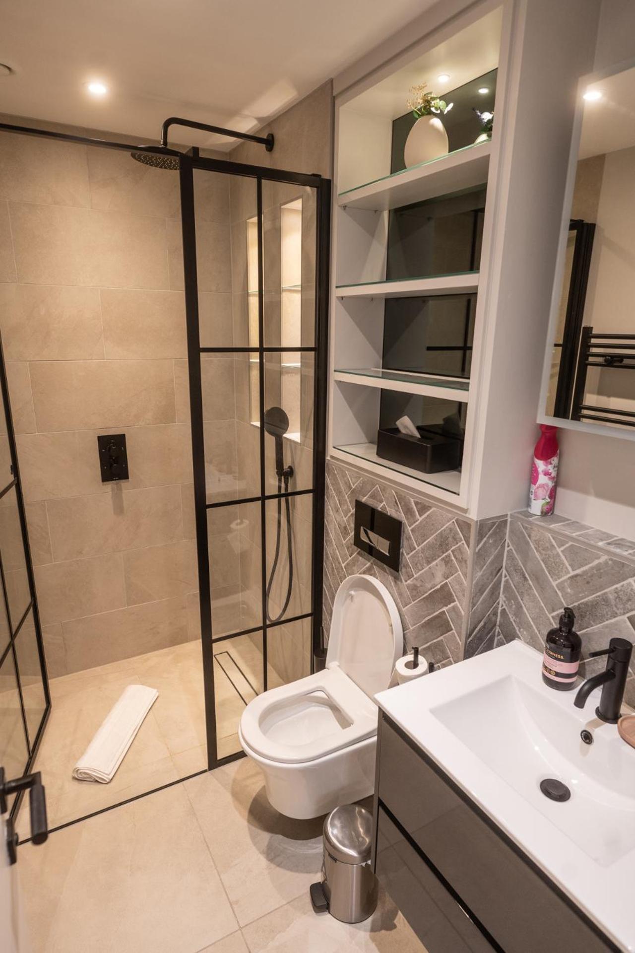 Modern, Stylish Newly Refurbished 2Nd Floor Apartment In Fitzrovia ロンドン エクステリア 写真